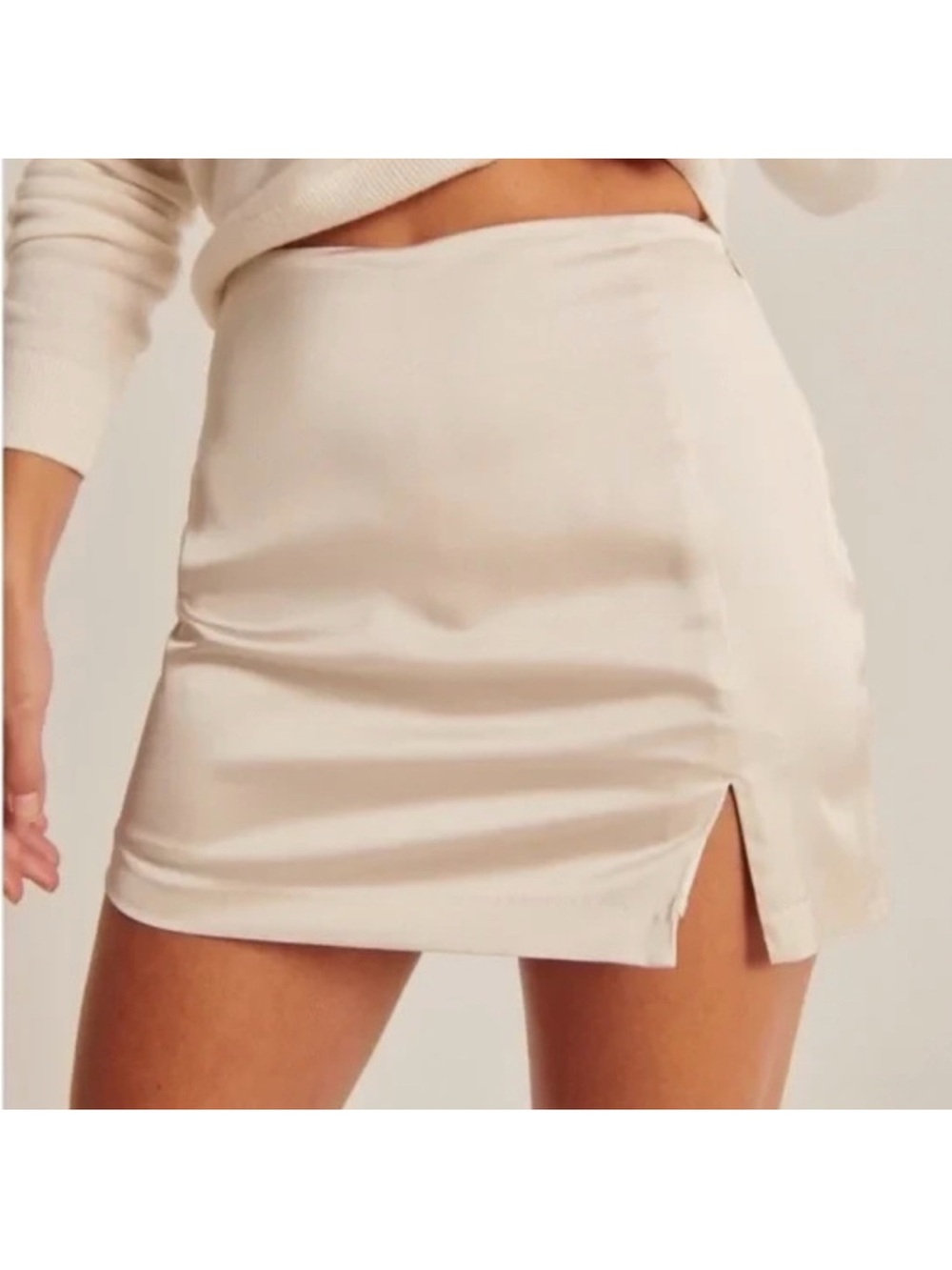 Abercrombie & Fitch Satin Mini Skort Cream Ivory Size S